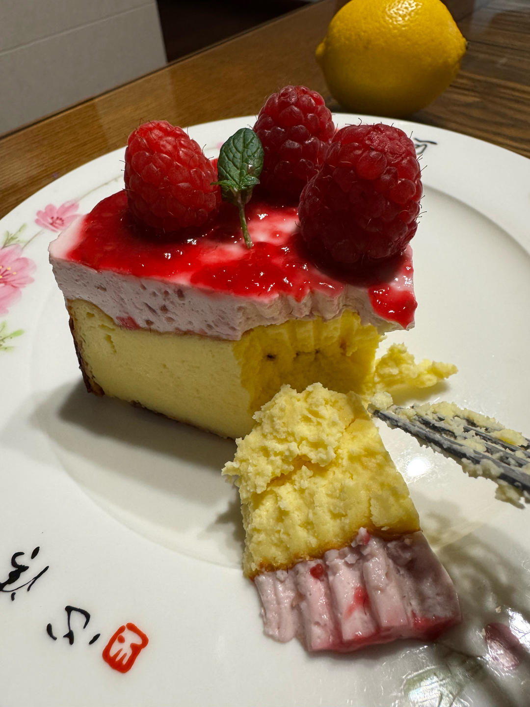 蓝莓酸奶慕斯巴斯克芝士蛋糕！双重享受！