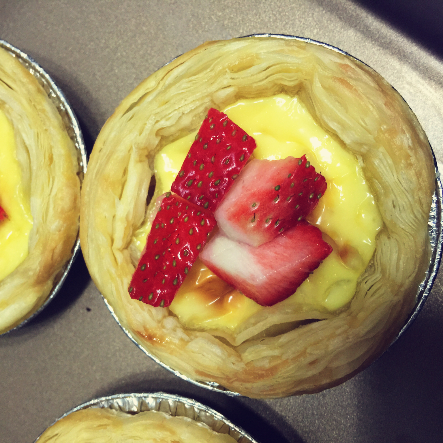 超完美味道超正的蛋挞配方，比KFC的还要嫩还要香~做过最好吃的蛋挞配方