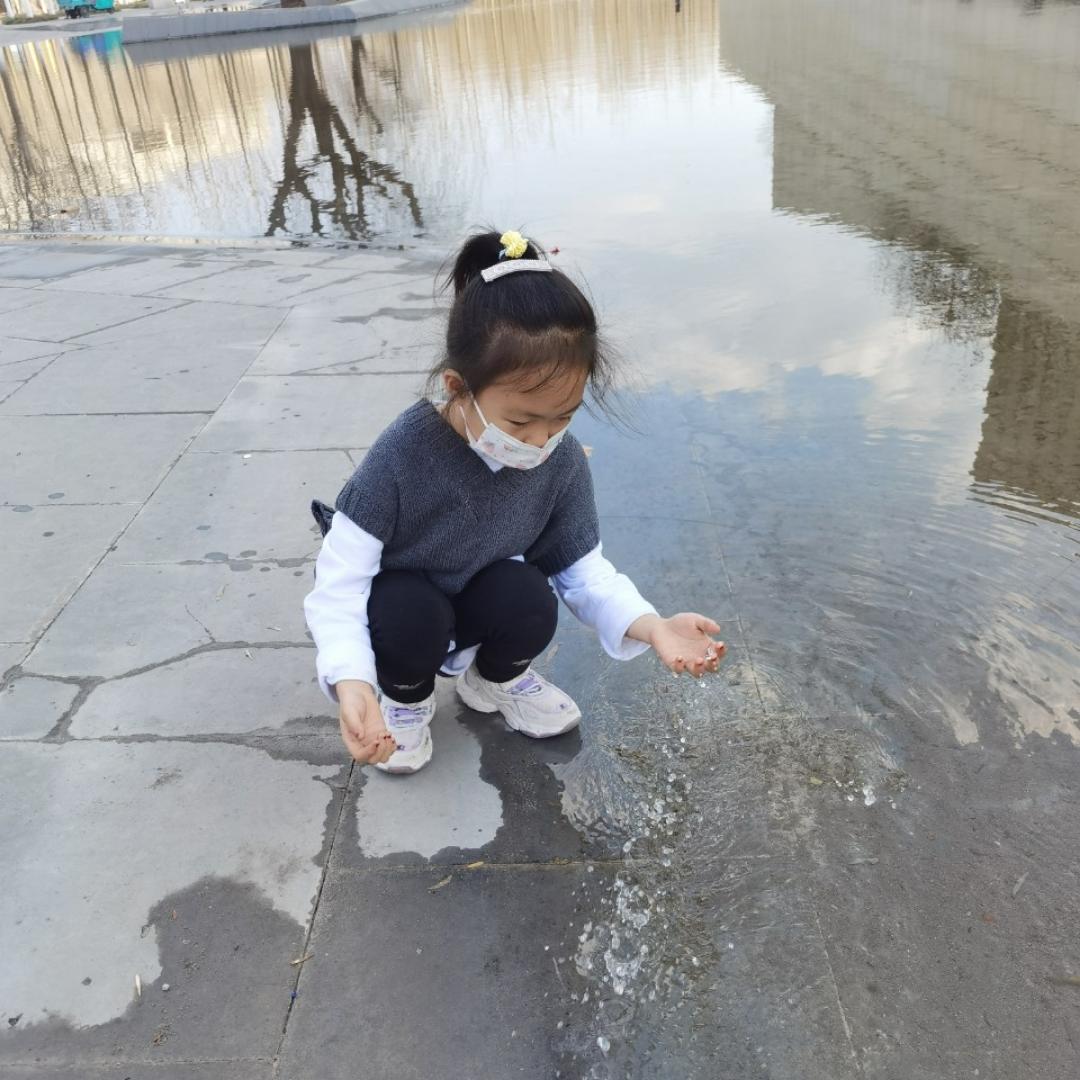 小小华儿o