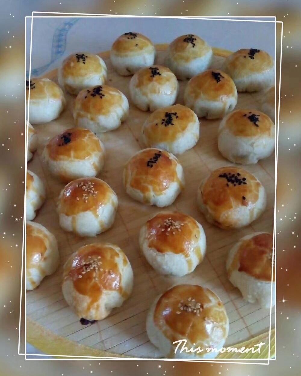 素油开酥的三种口味蛋黄酥