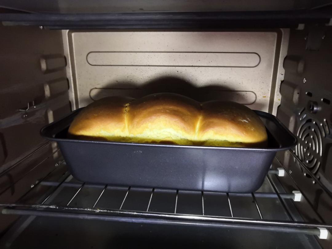 只需一次发酵的超软吐司（附面包机揉手套膜攻略）