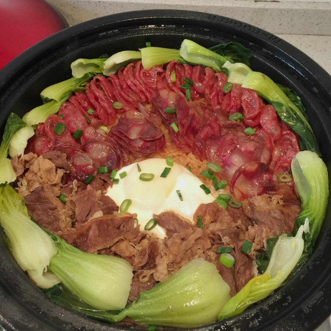 香肠煲仔饭