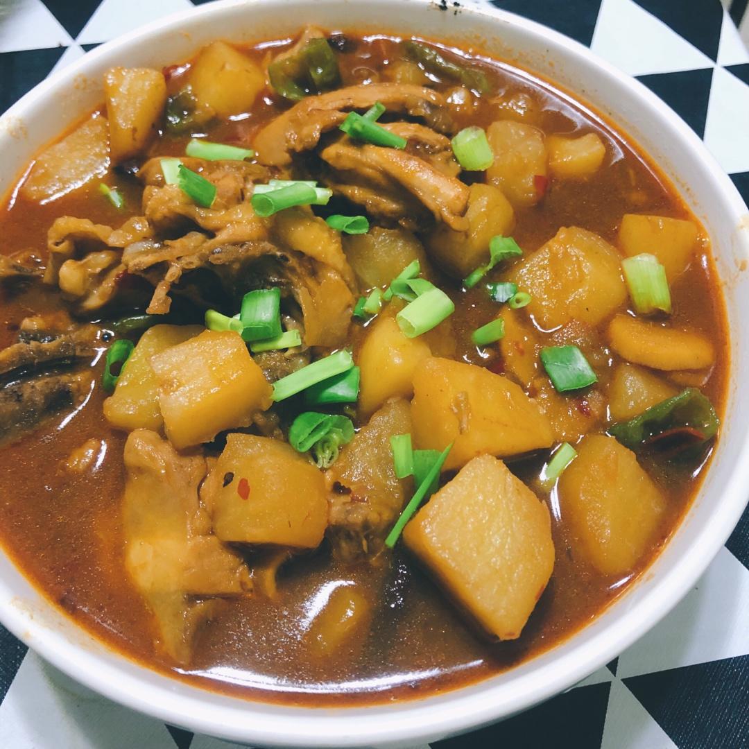土豆烧鸡（非常下饭哦~）