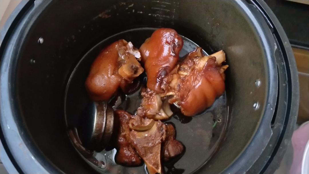 冰糖肘子