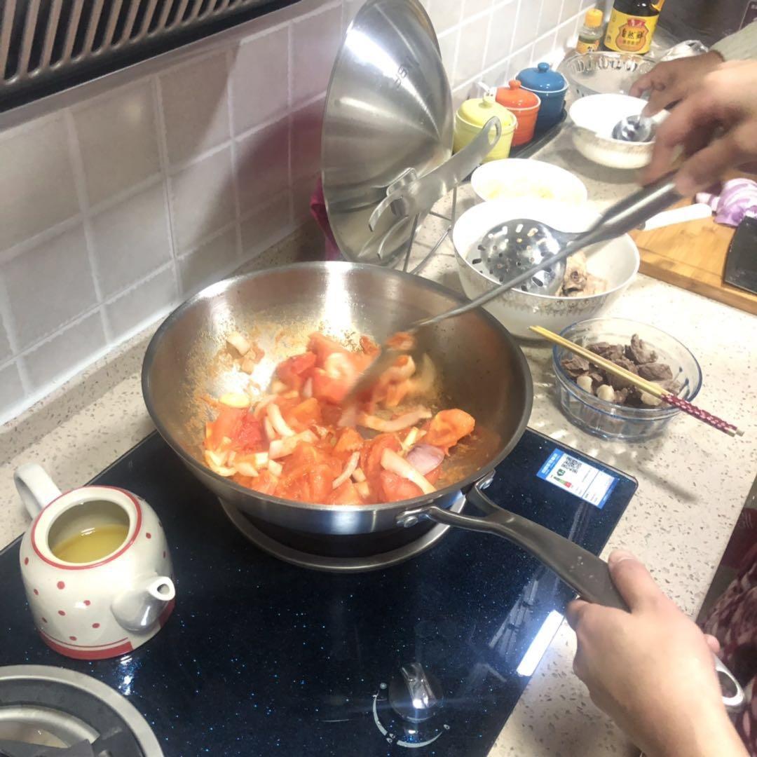番茄土豆炖牛腩