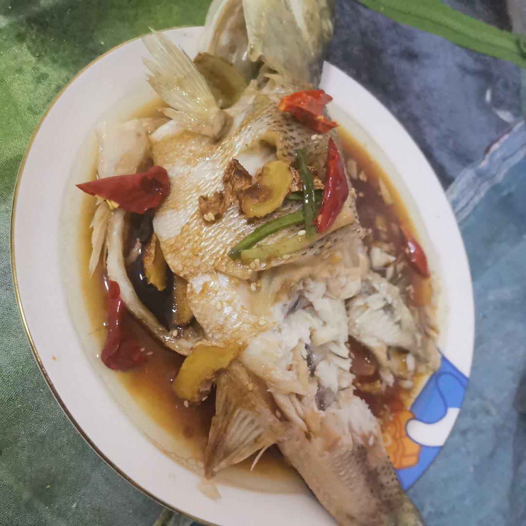 清蒸鲈鱼