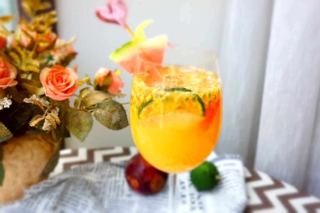 蜂蜜柠檬百香果汁