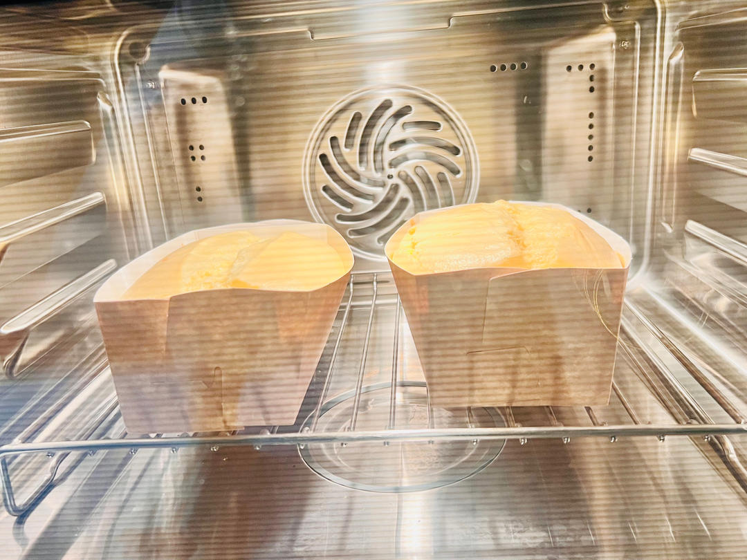 网红金枕蛋糕（无泡打粉）