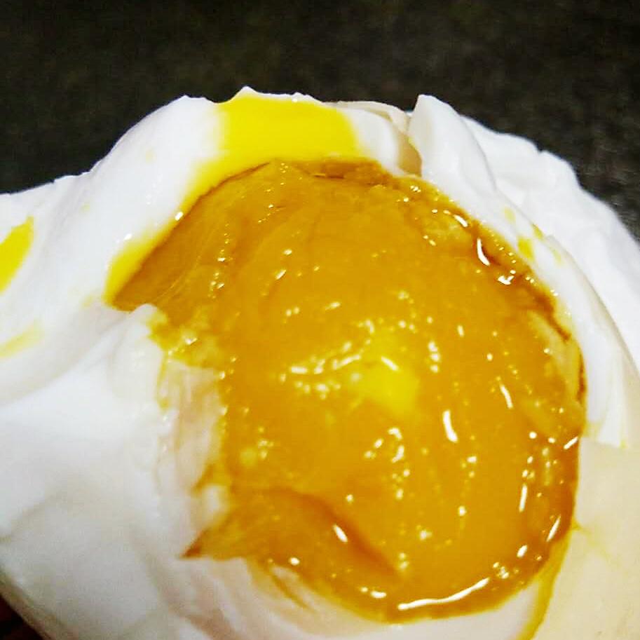 自制流油的咸鸭蛋