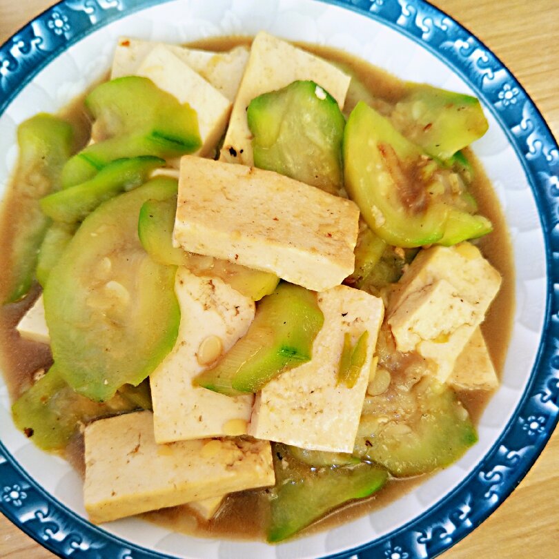 丝瓜焖豆腐