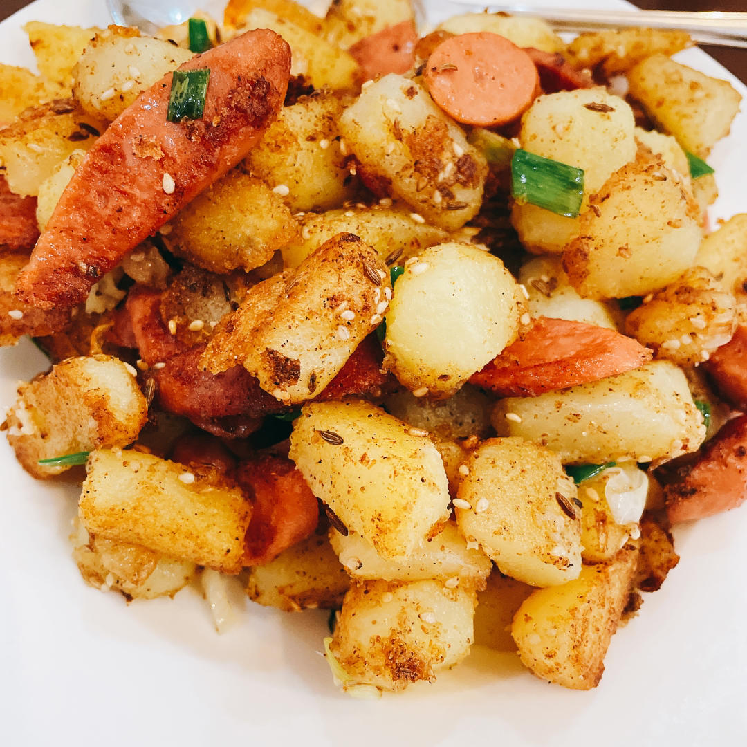 香辣过瘾的孜然土豆火腿，比路边摊还好吃