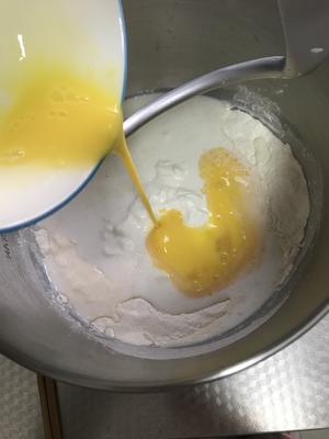 最好吃的酸奶小餐包的做法 步骤4
