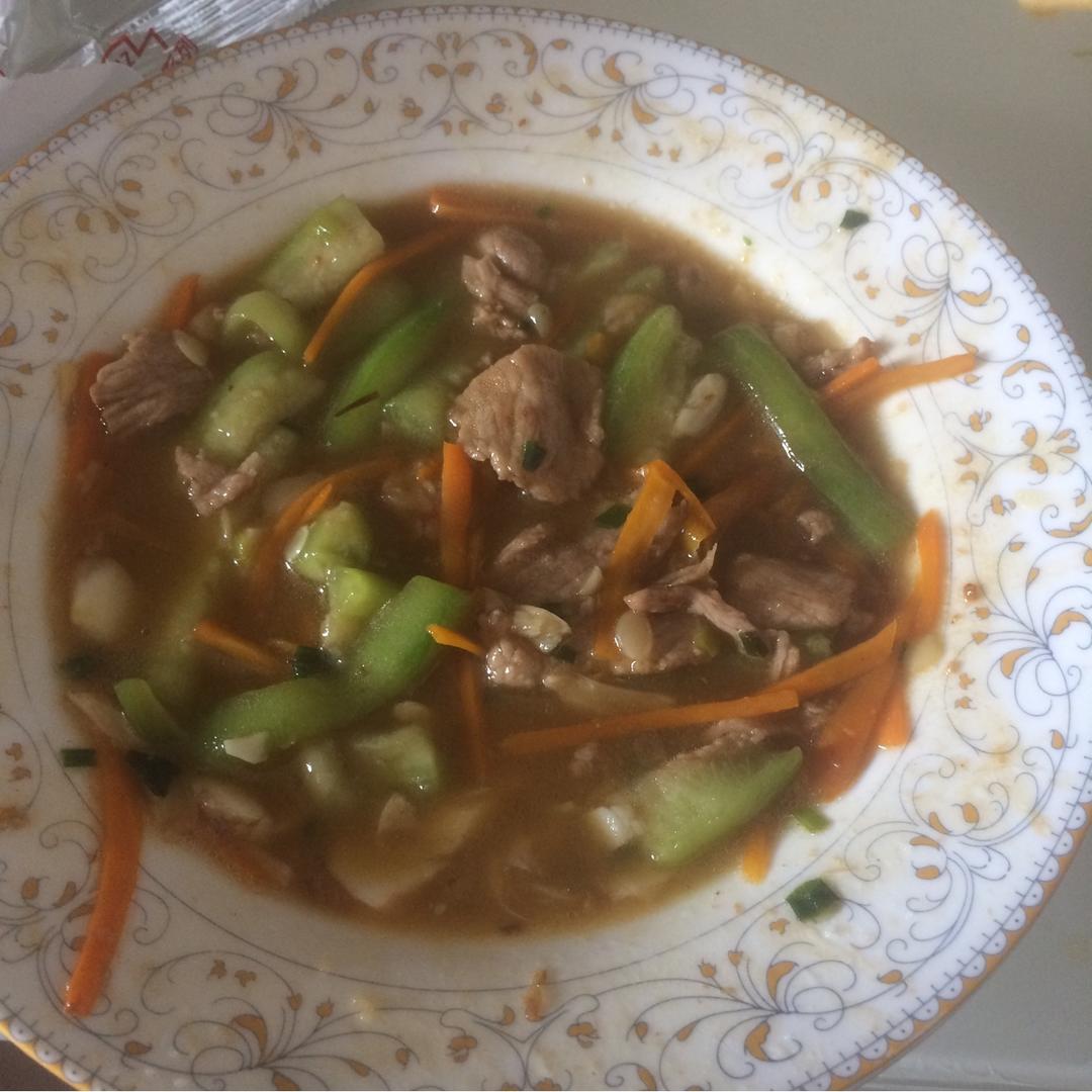 吃瓜季节~丝瓜炒肉