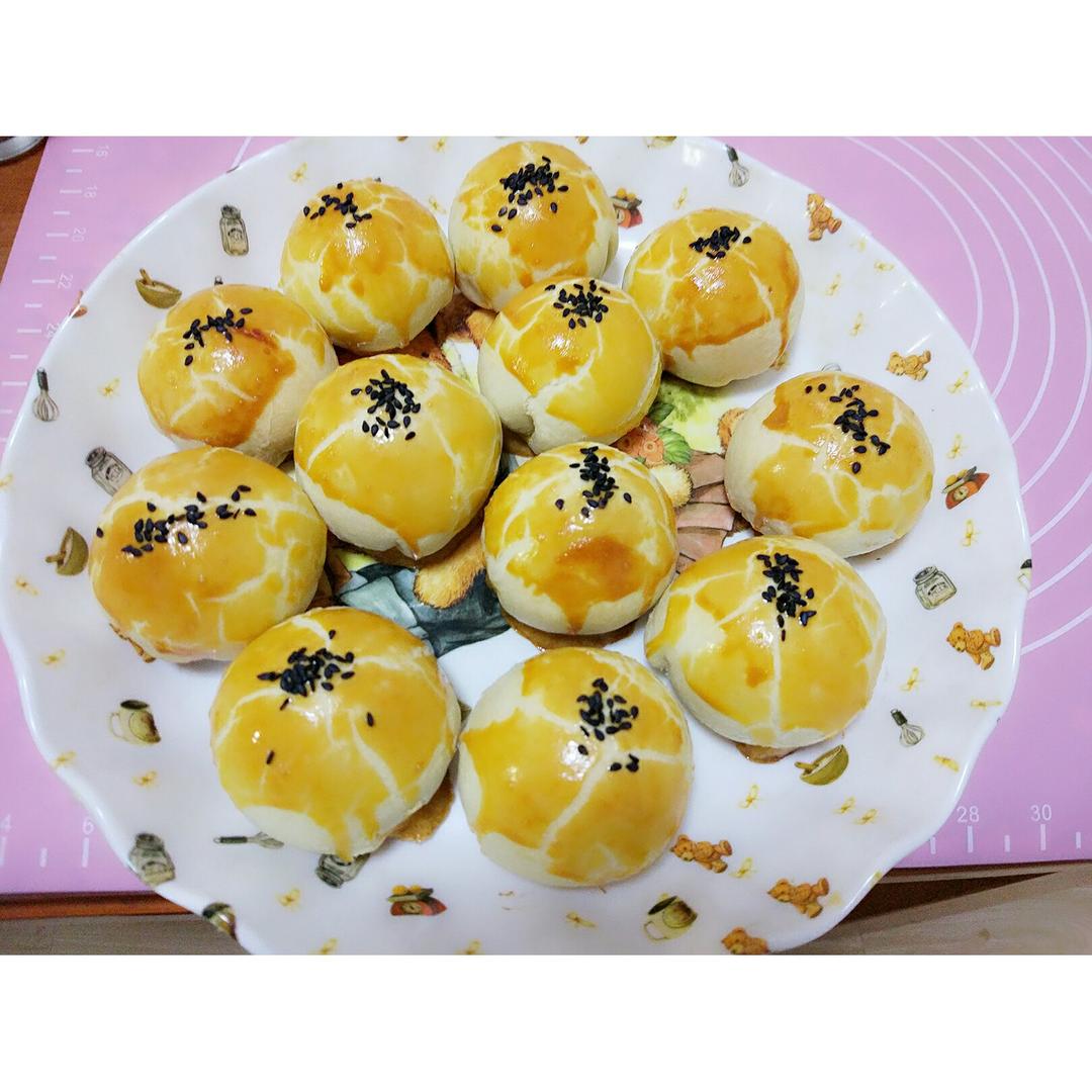 蛋黄酥