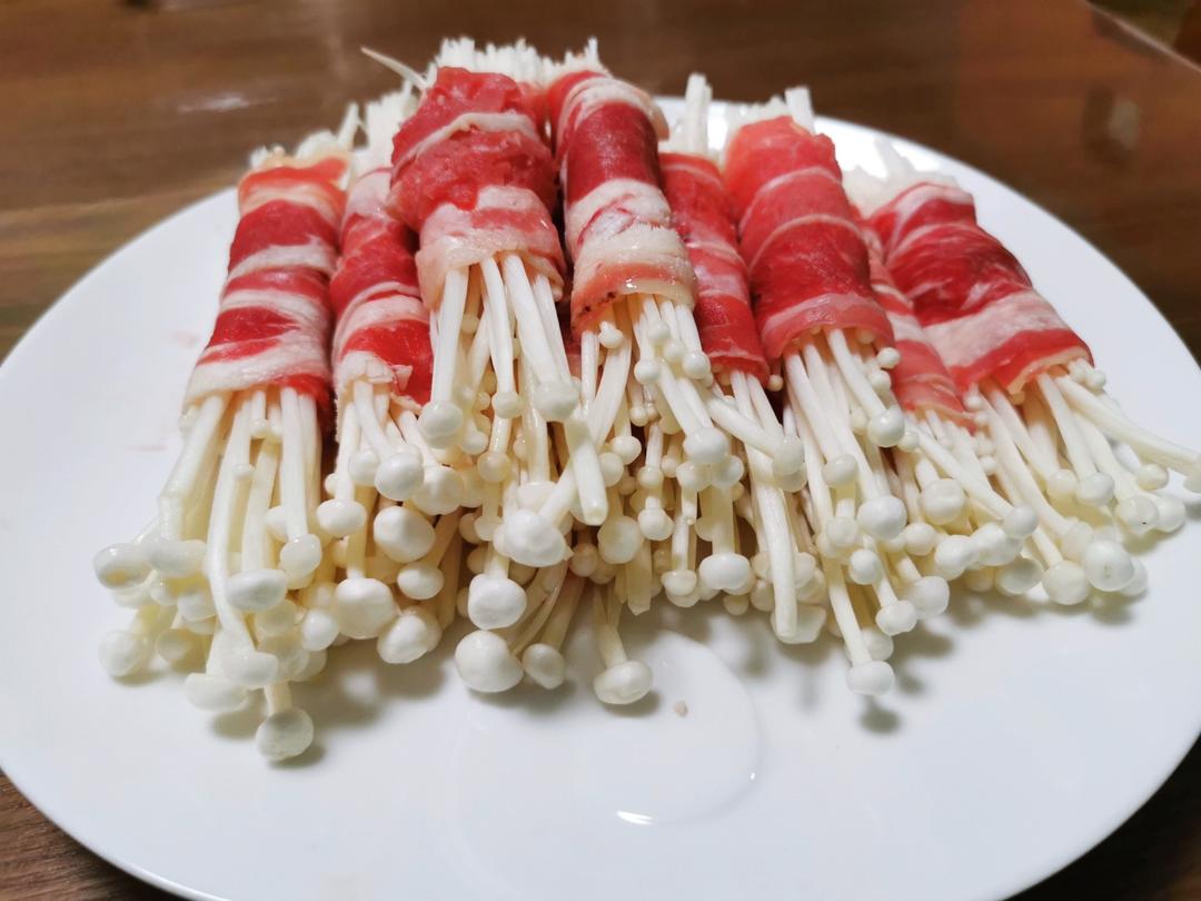 超级解馋又低脂的肥牛金针菇