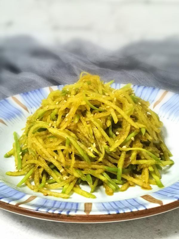 凉拌青萝卜