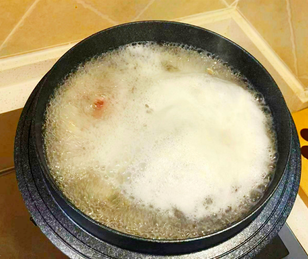 【楊肉肉】冬季滋补羊杂汤的做法 步骤2
