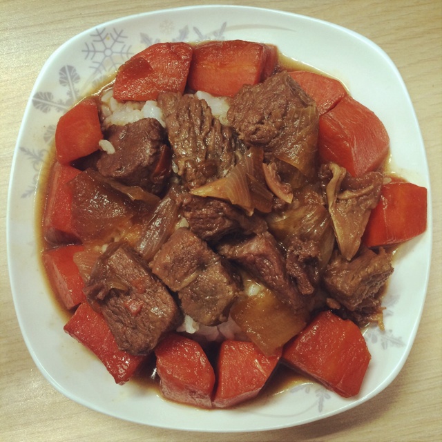 土豆胡萝卜炖牛肉