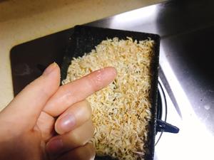 虾皮粉（烤箱vs煎锅）的做法 步骤6