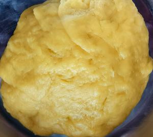 低糖低油半岛奶黄月饼（用料简单，不用奶油、芝士）的做法 步骤7
