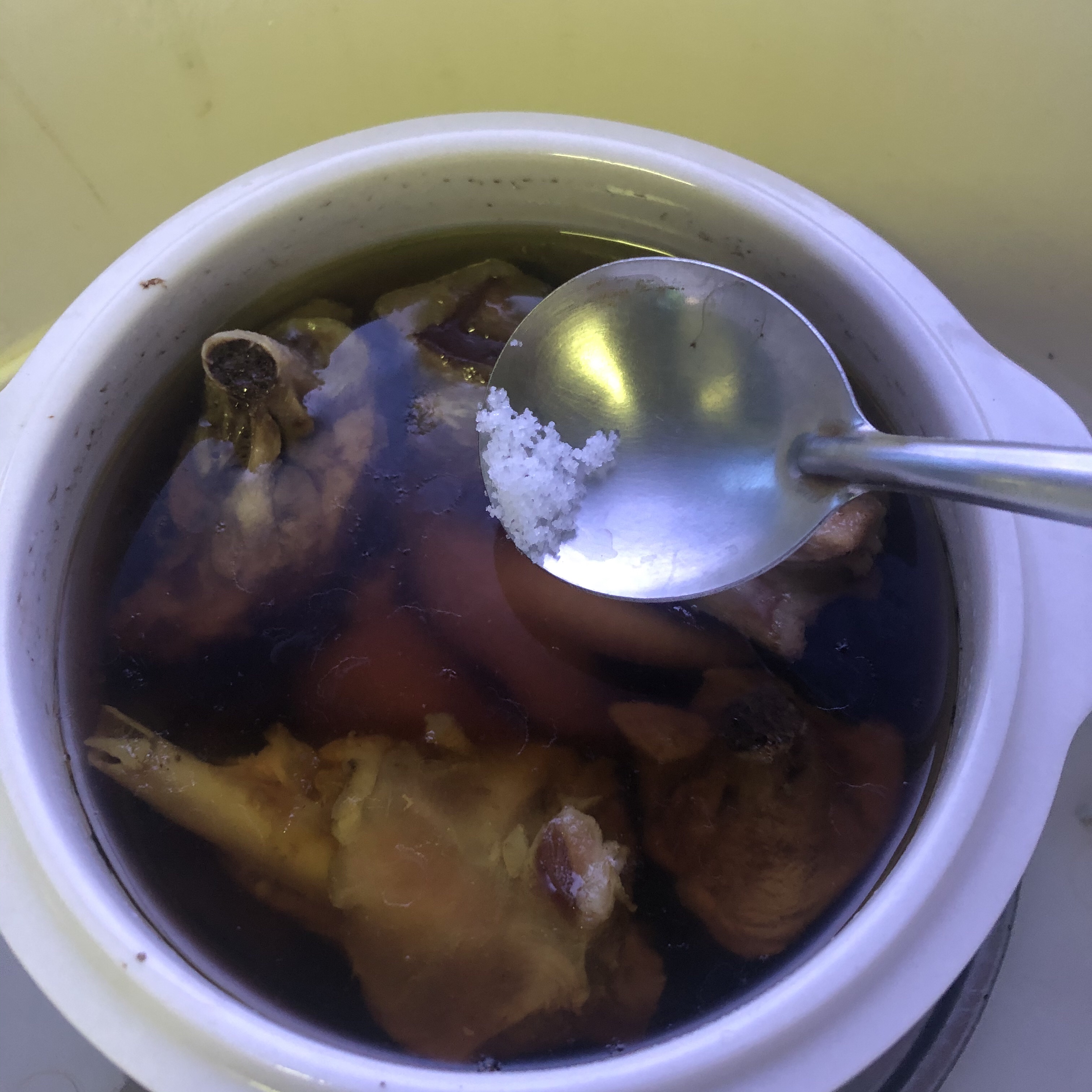 儿童春季健脾助长汤—海参羊肚菌鸡腿汤的做法 步骤10