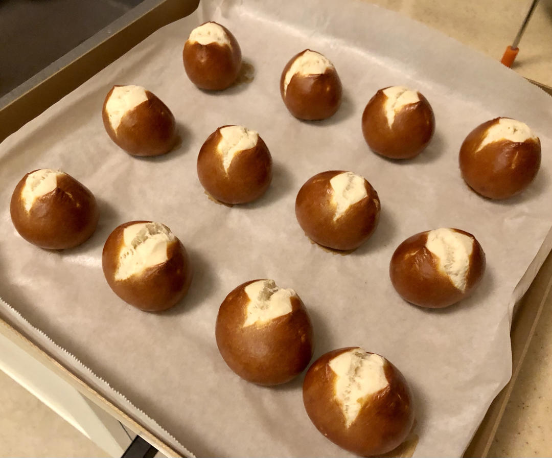 德式碱水面包｜一口碱水球｜超级快手｜免冷冻｜免发酵｜免手套膜