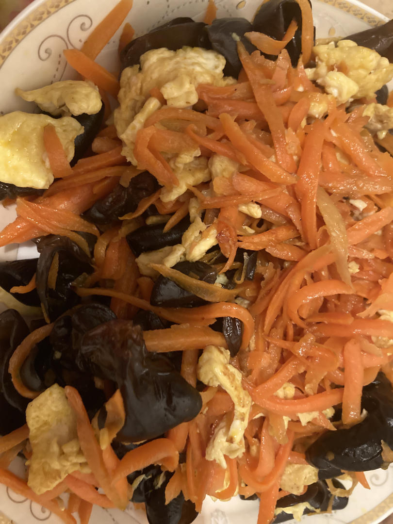 快手胡萝卜丝炒鸡蛋