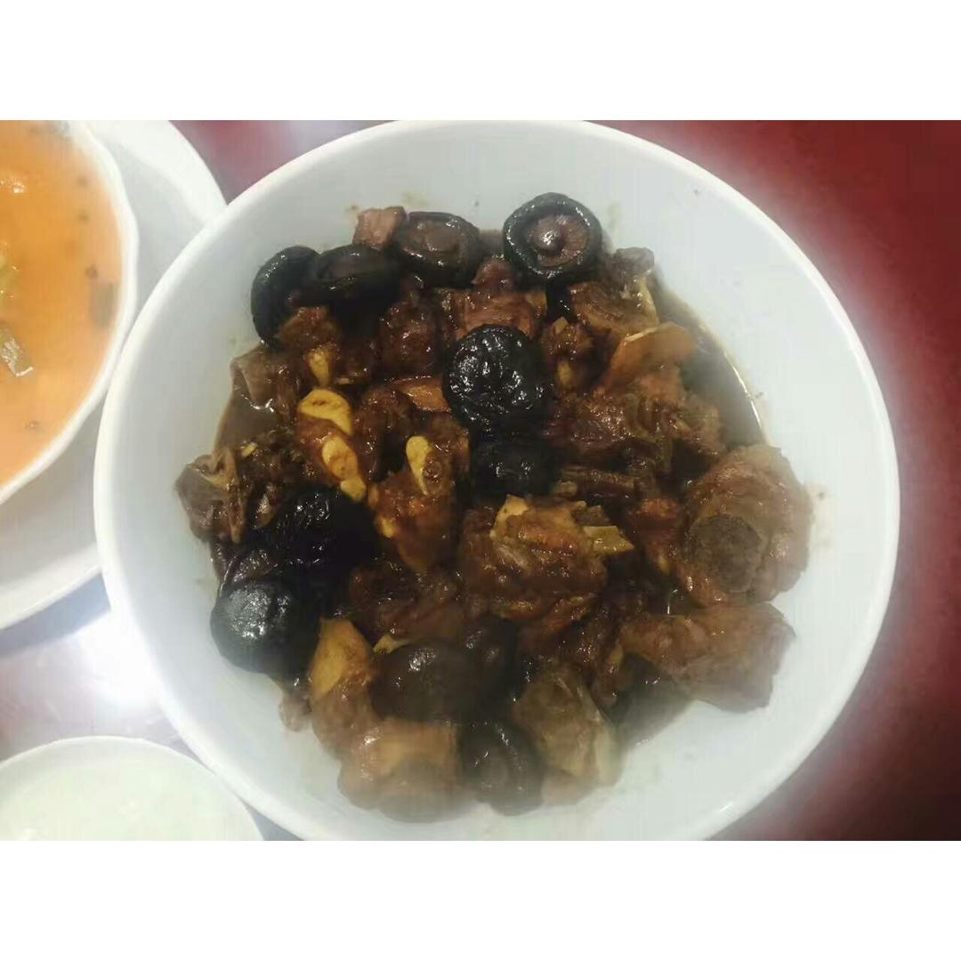 红烧排骨