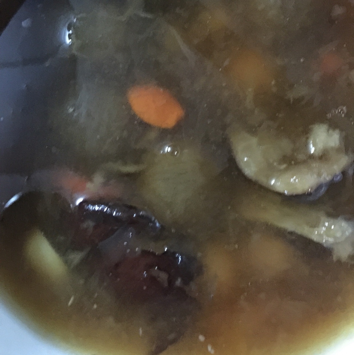 红枣银耳莲子羹