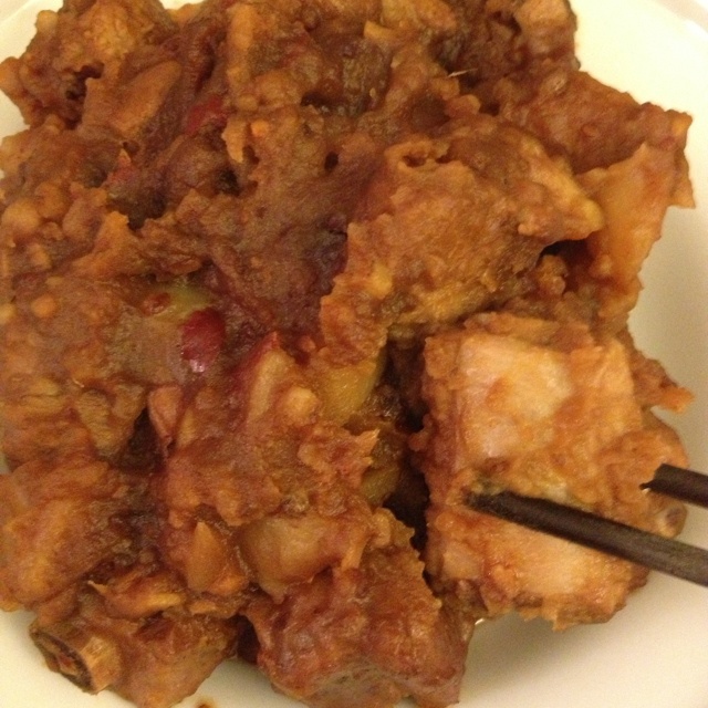 川味土豆烧排骨