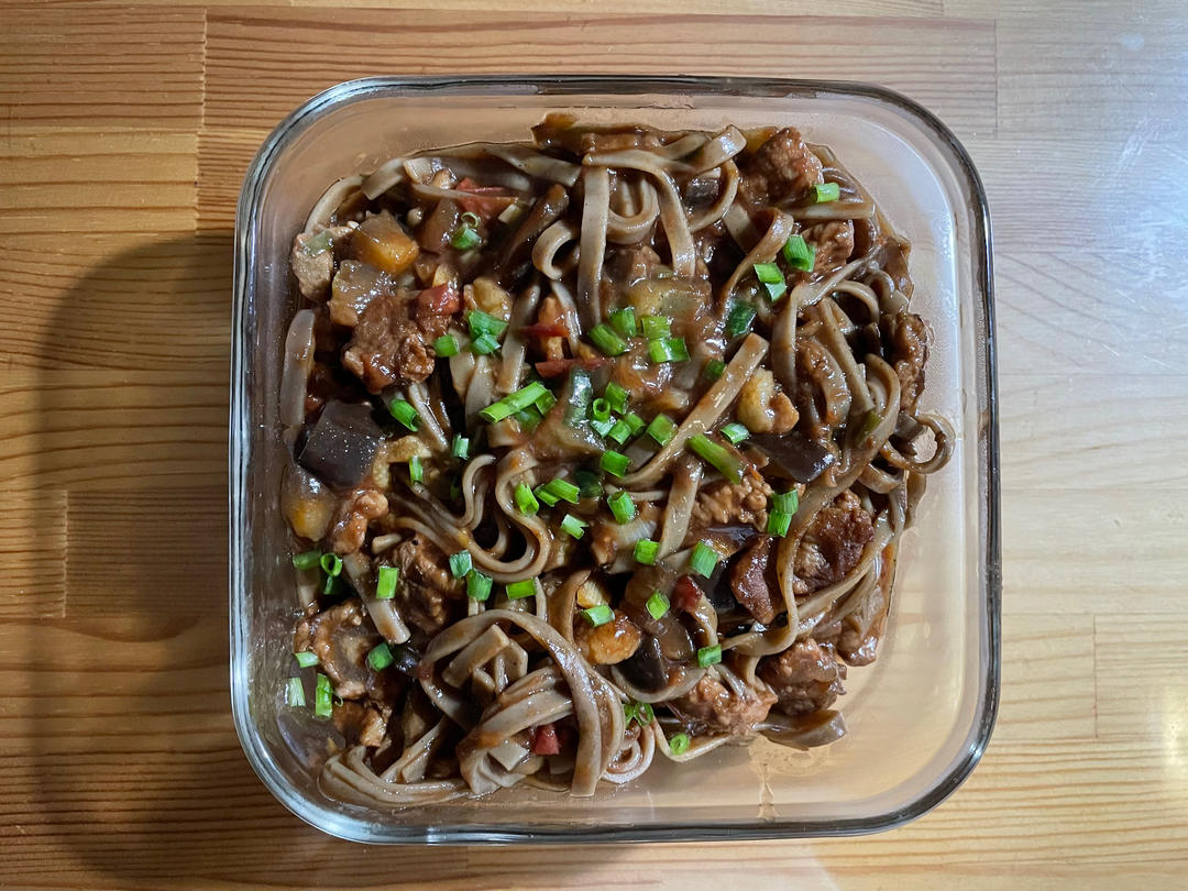 茄子焖面