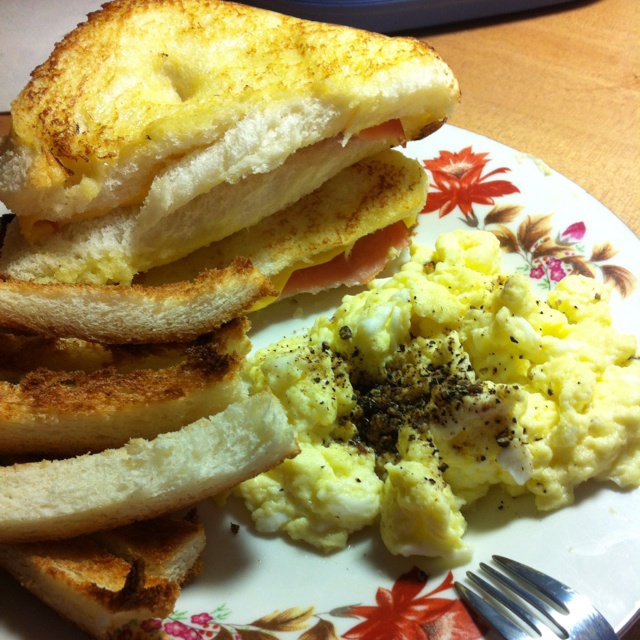 什果槟做的scrambled egg