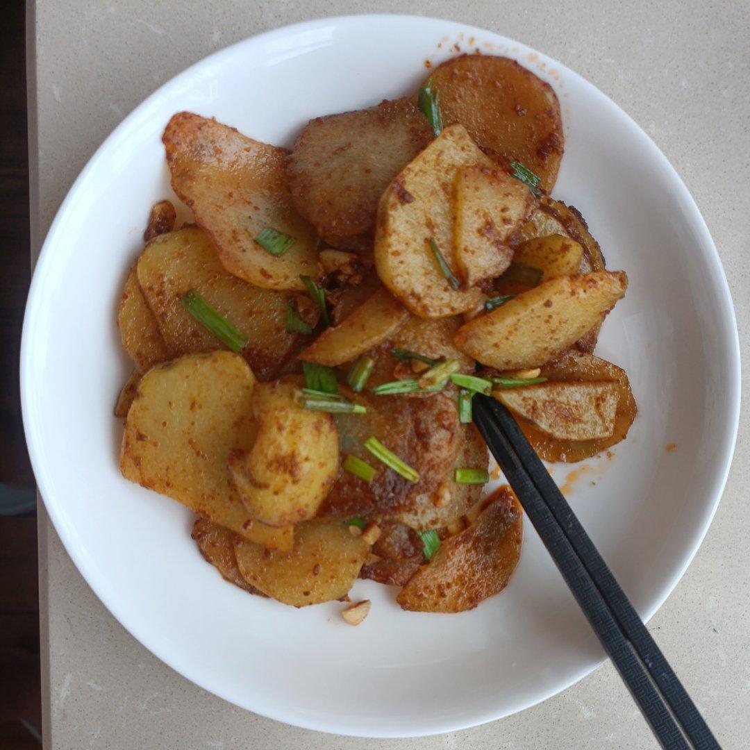 好吃到飙泪的香煎土豆片