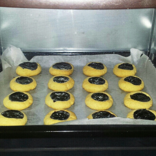 特浓奶香果酱酥饼