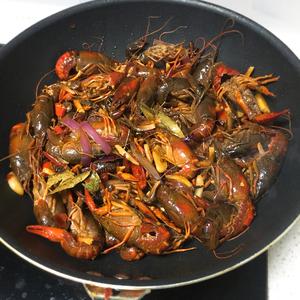 不放火锅料也麻辣的小龙虾🦞爆赞！！！的做法 步骤8