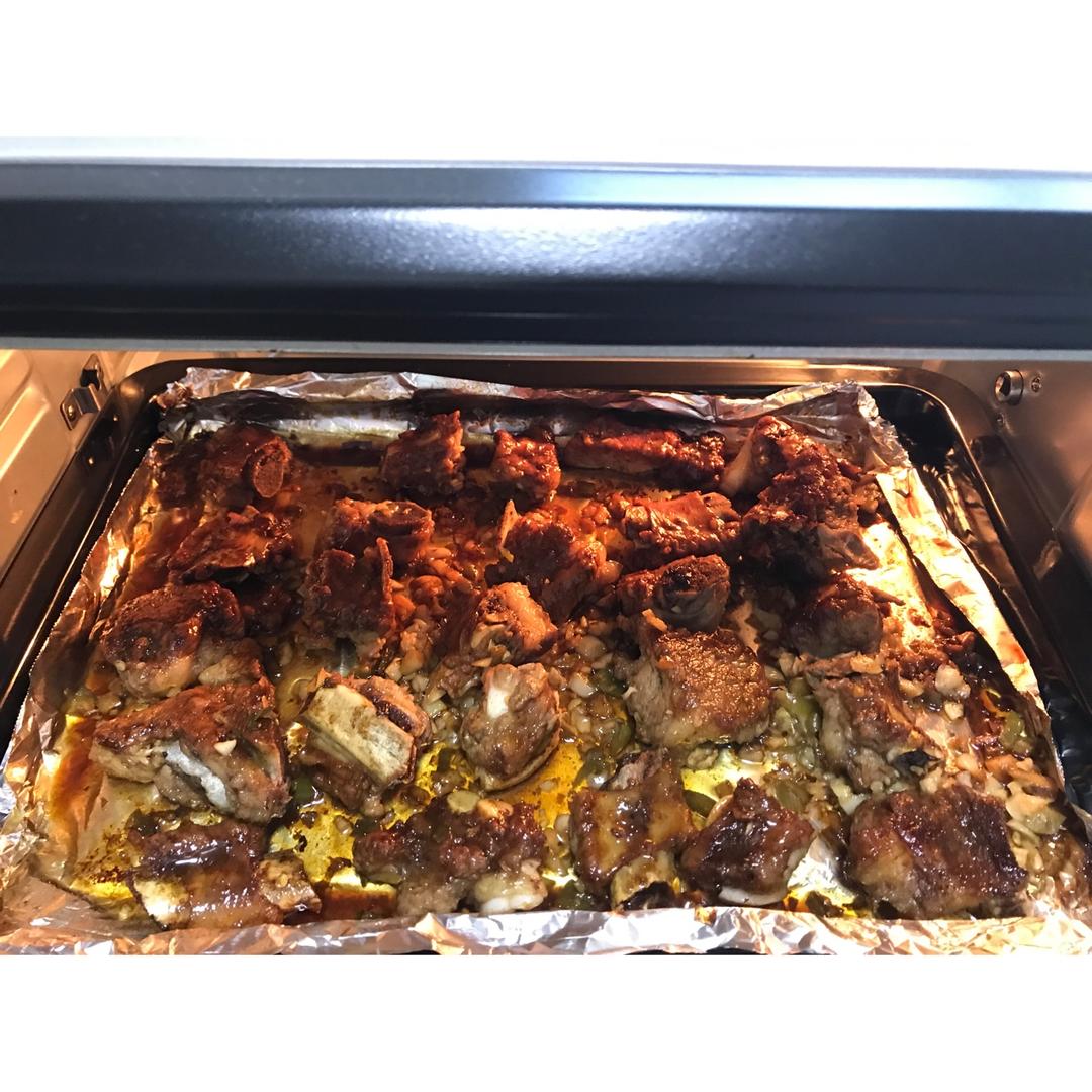 香到骨头里的蒜香排骨（烤箱）