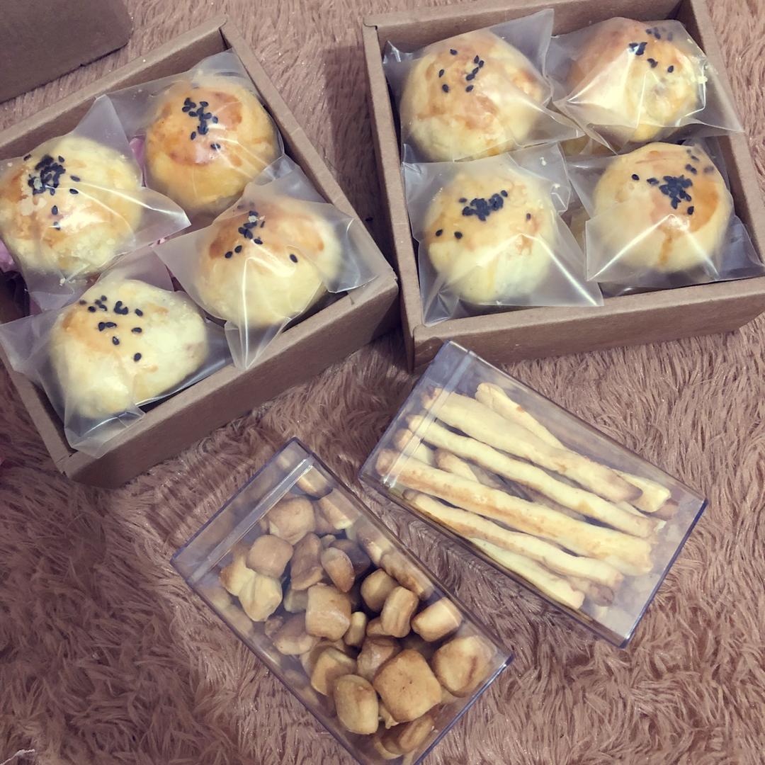 蛋黄酥（黄油版）无需揉面，超快手