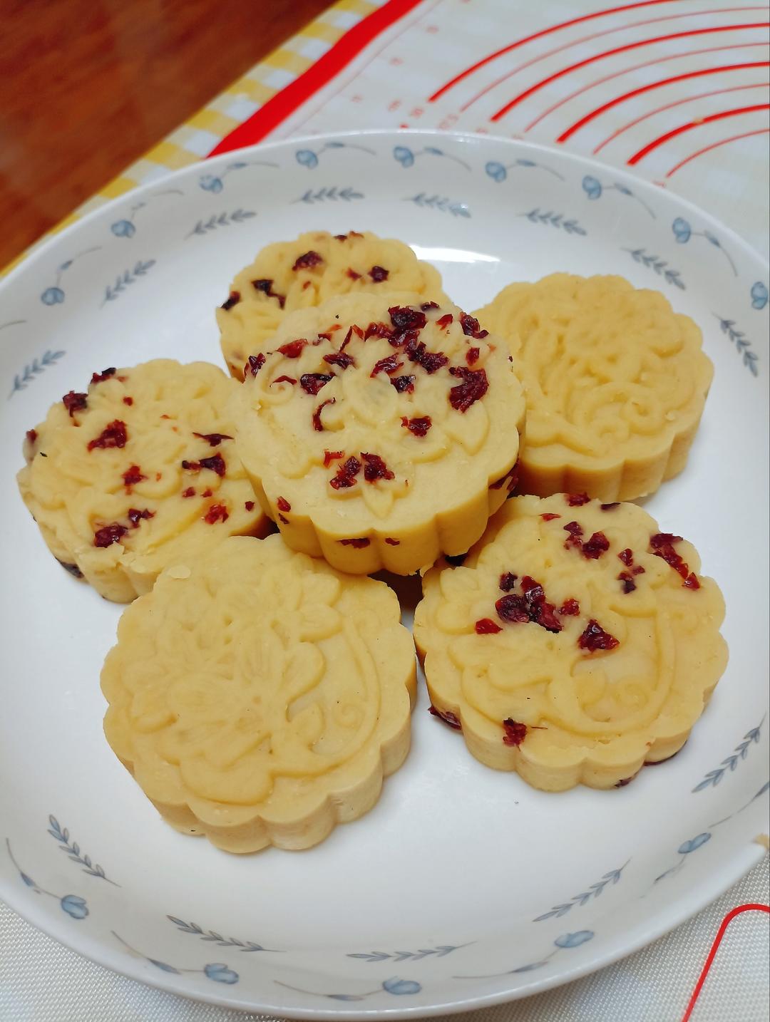 蔓越莓绿豆糕