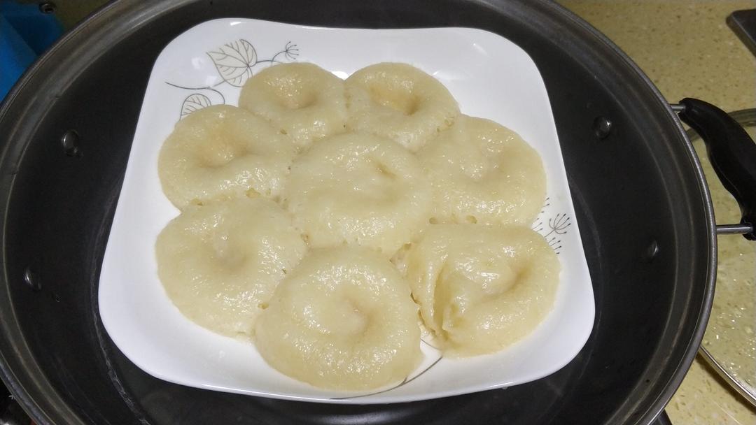 奶香糯米窝窝头