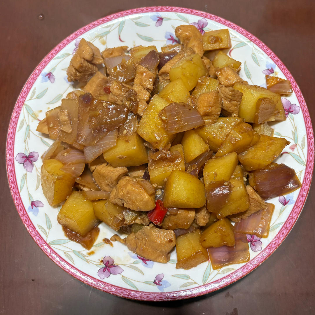 土豆洋葱炖鸡胸肉