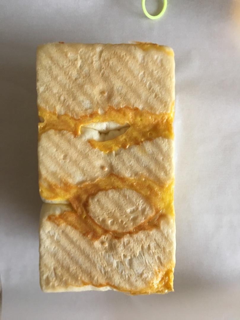 用烤箱自己做面包--手工牛奶吐司面包