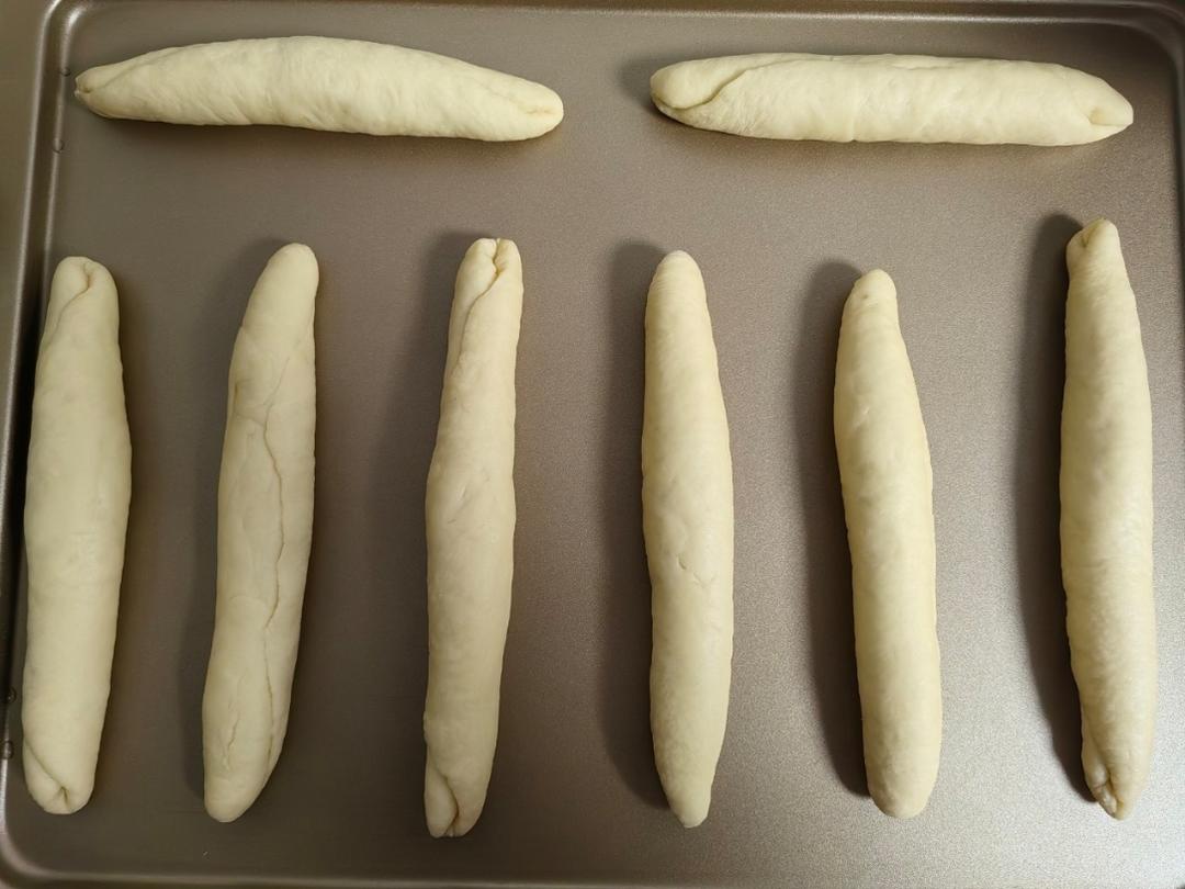 吃10年也不过时 黄金芝士条面包 松软咸香 在家轻松做 出炉被秒光