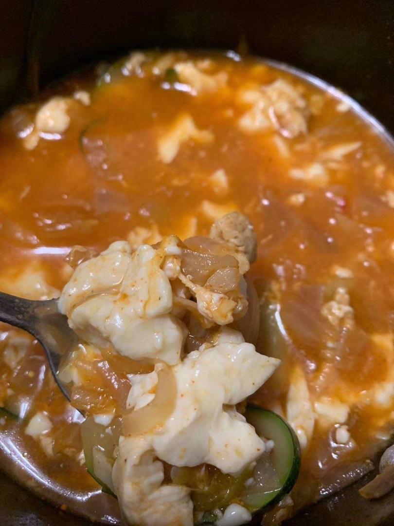 梨泰院class甜夜招牌韩国嫩豆腐汤（白钟元