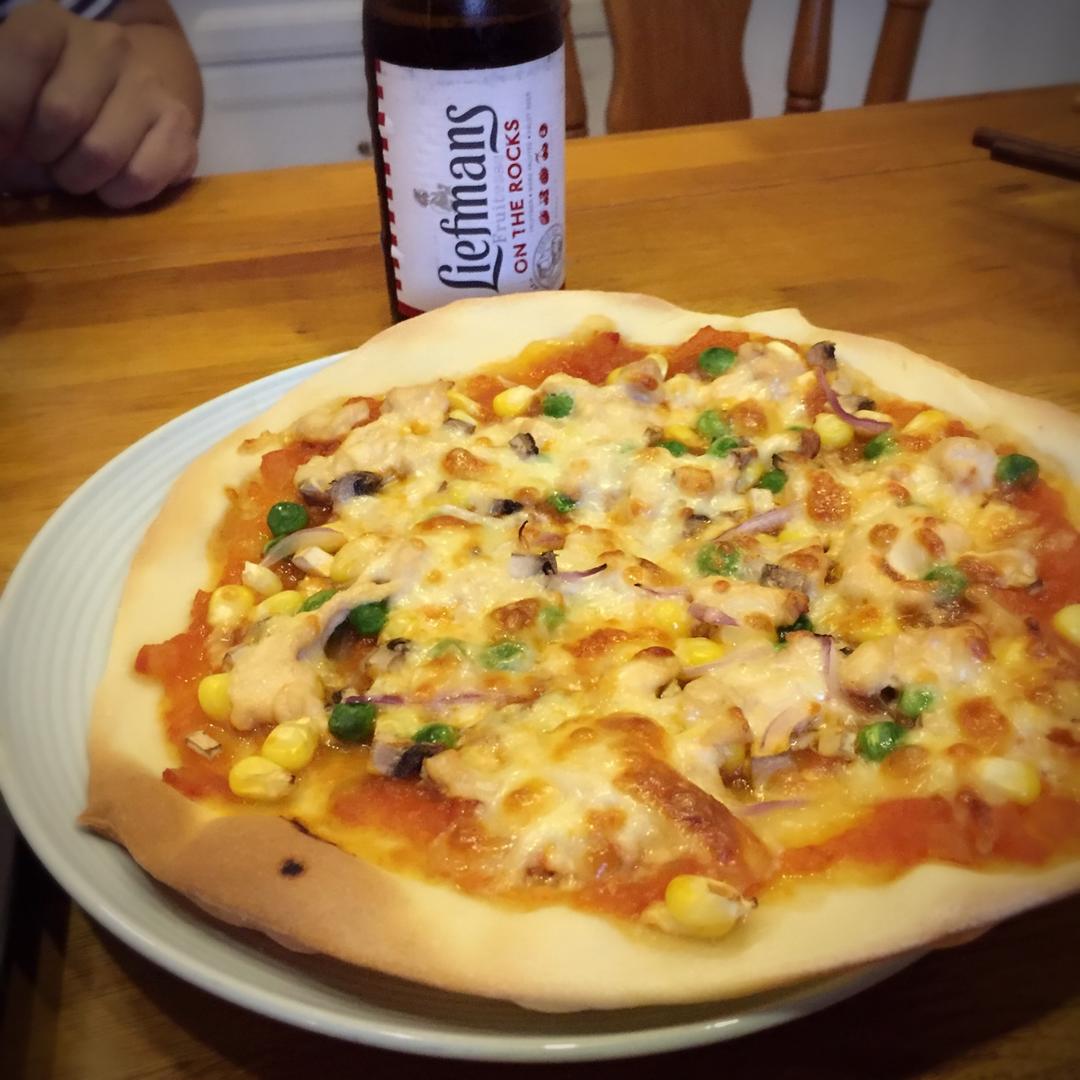 萨拉米薄底披萨 Salami Pizza