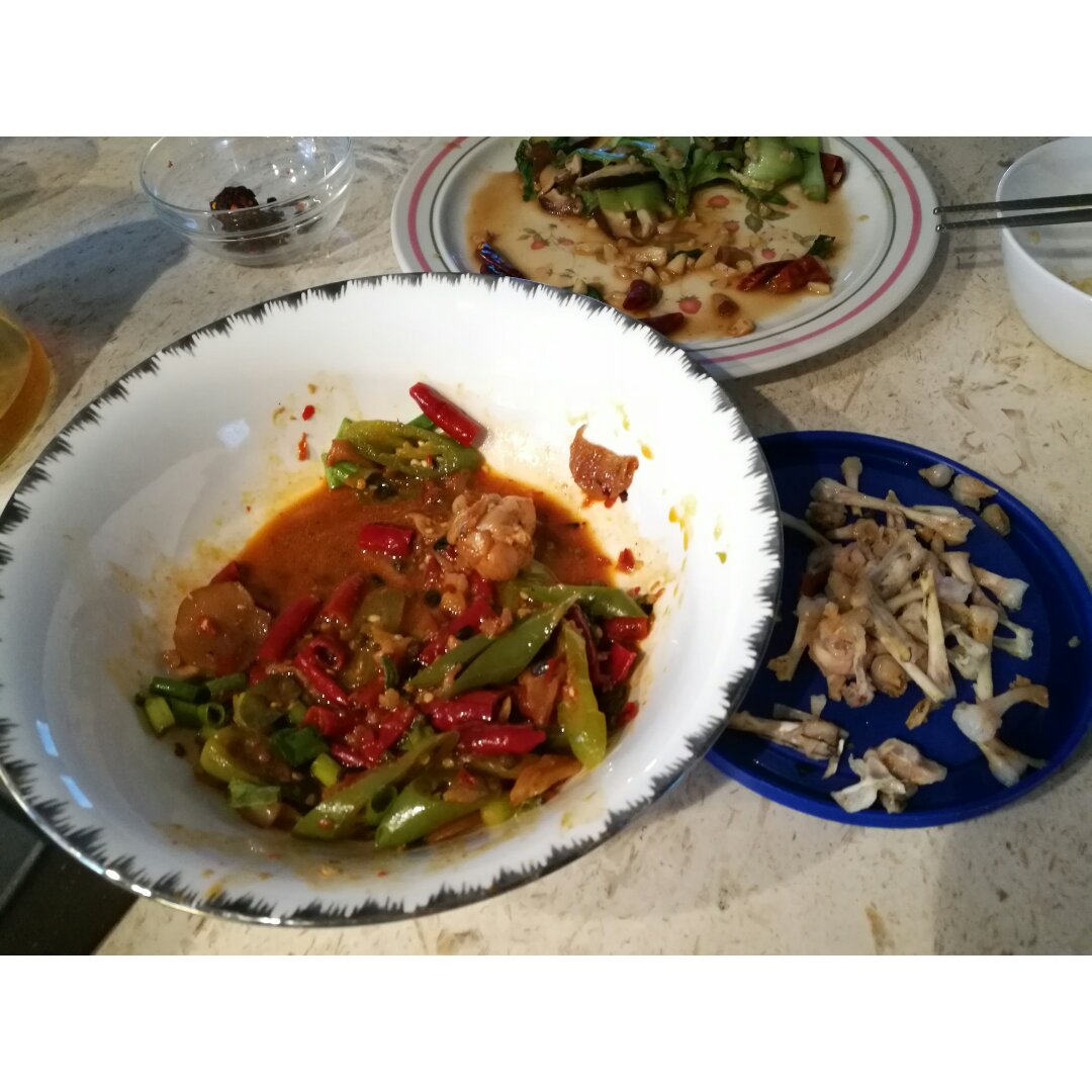 【泡椒牛蛙 – 成都的美食】
