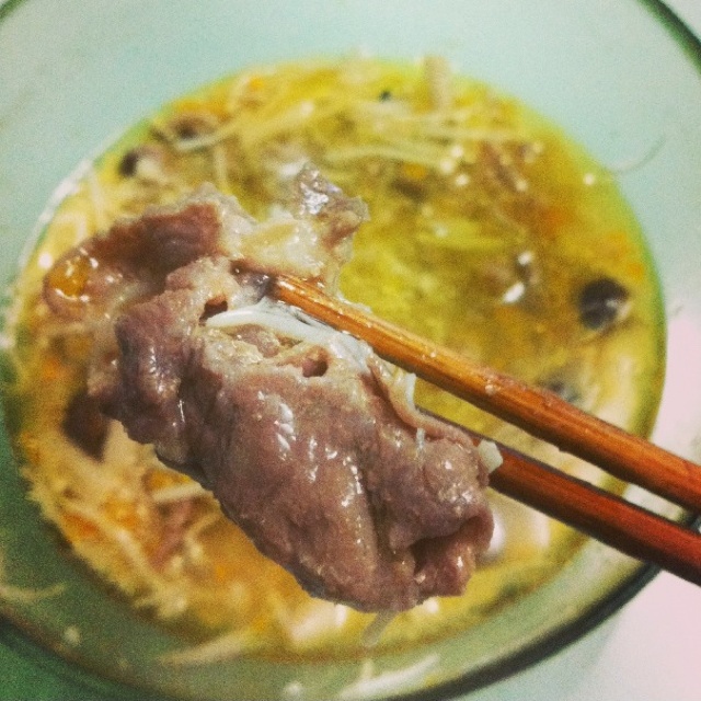 酸汤肥牛