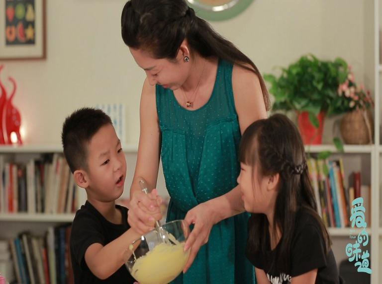 #爱的味道# Hello Kitty 饼干的做法 步骤6