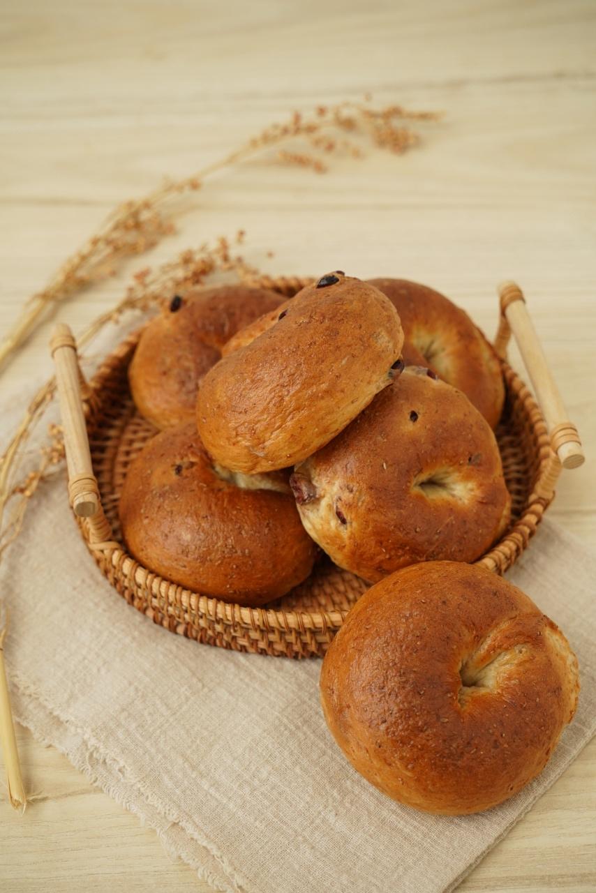 全麦蔓越莓贝果的做法