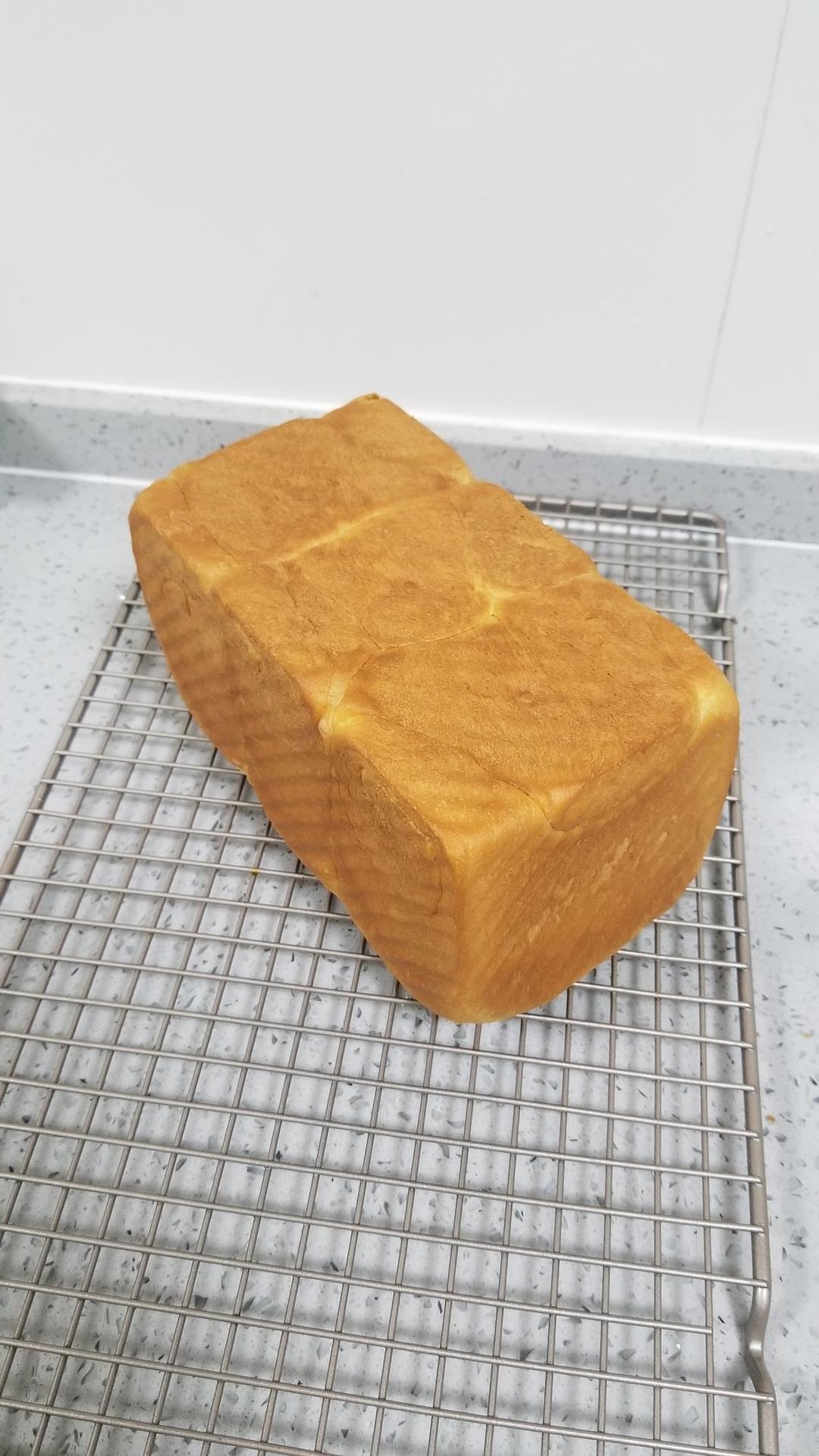 超级好吃的原味面包（面包机版）