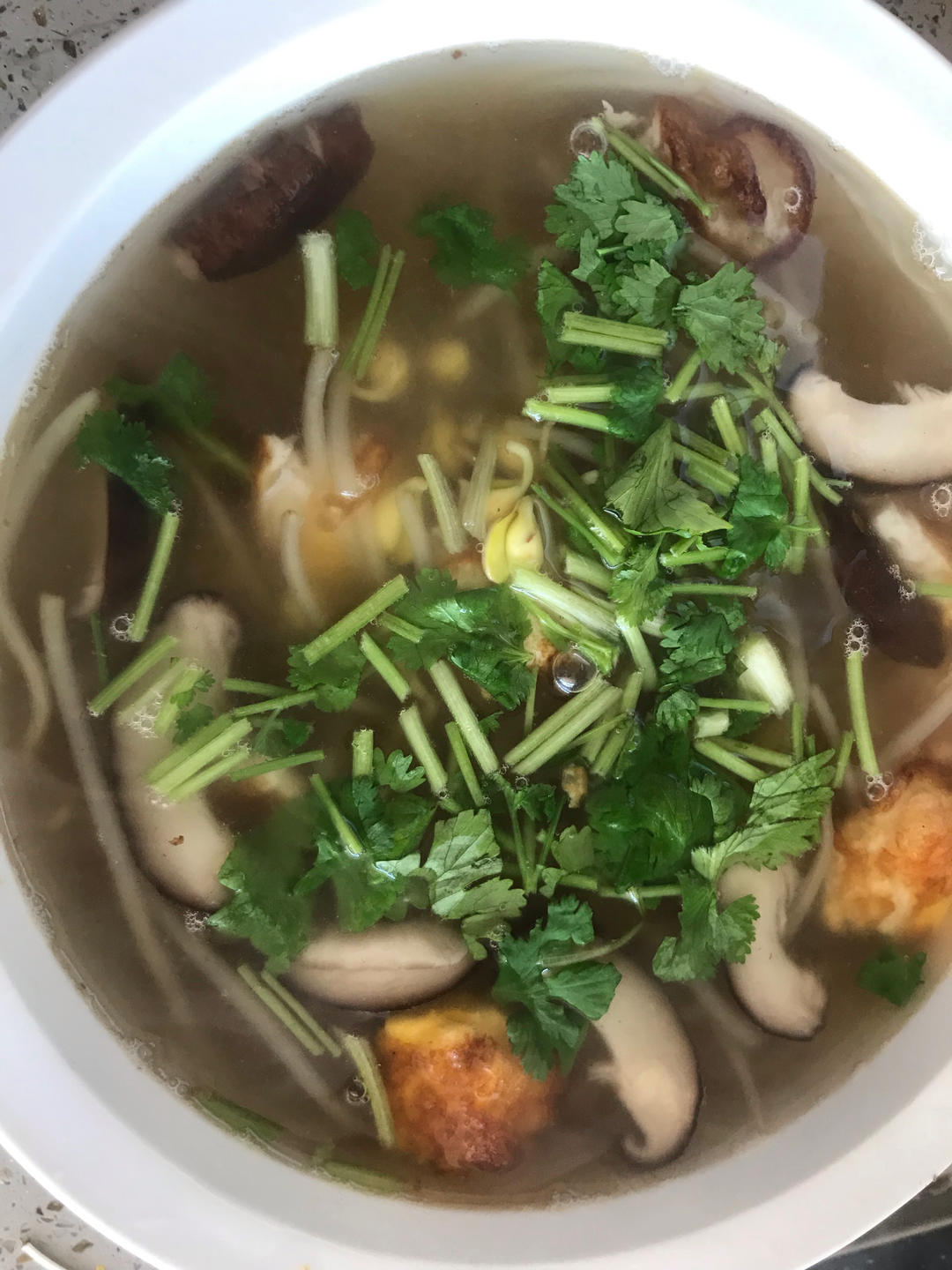 豆芽煎蛋汤
